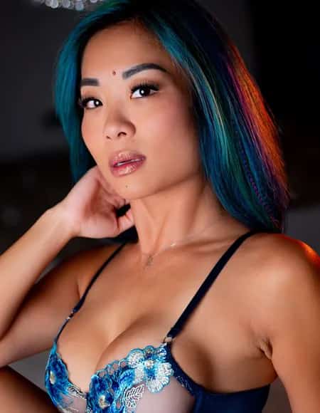 💋Katie Lin - Next Door💖 Asian Swinger profile photo