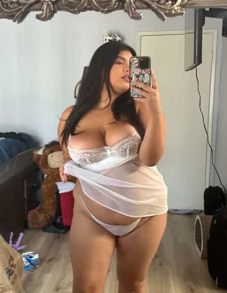 ur fav 🪐 profile photo