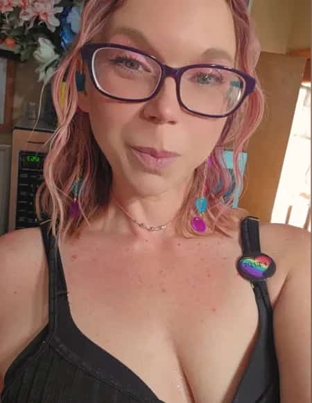 Miss Nikki profile photo