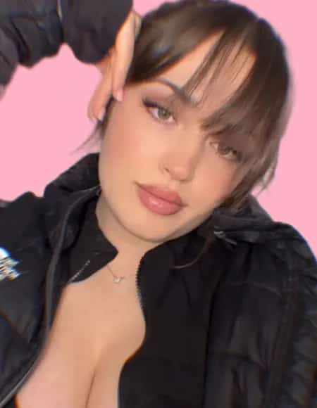 yasmin zbari 🩷 profile photo