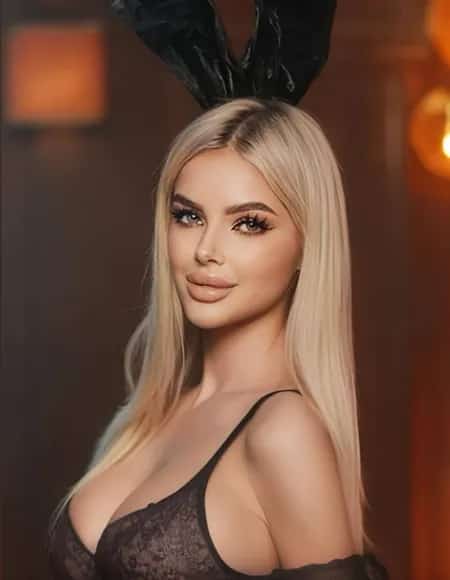 Persian Lali 👩‍❤️‍👨 profile photo