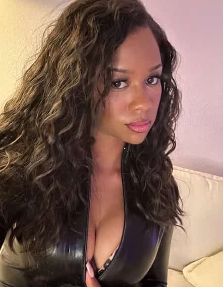 Findom Ebony Goddess profile photo